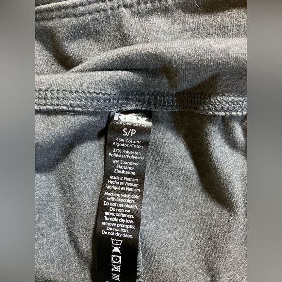 RBX, black leggings, detail at ankle, size small, excellent condition - Picture 4 of 4